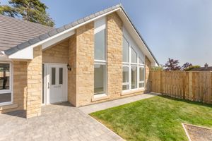 Photo 17- click for photo gallery